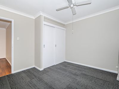 13 Mimosa Court, Kelmscott