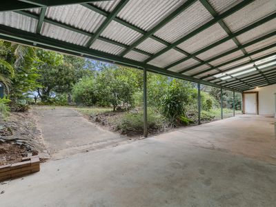 57 Crittenden Road, Glass House Mountains