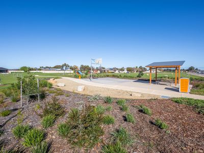 16 Buckingham Street, Shepparton