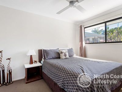 4 / 3 Bindaree Way, Ocean Shores