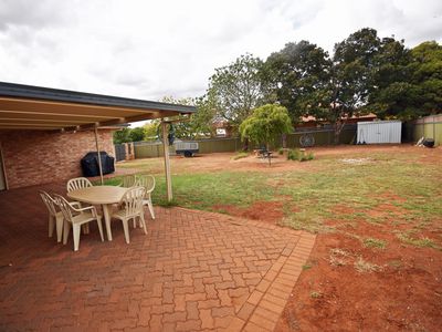 17 Poidevin Place, Dubbo