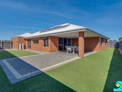 44 Cave Loop, Yanchep