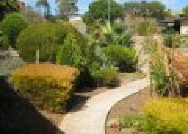 6 Zeevalk Avenue, Hallett Cove