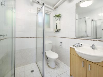 2 / 64 Alexander Street, Alexandria