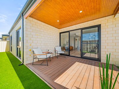 7B Silvertop Terrace, Willetton