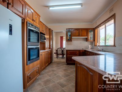 23 Simpson Street, Deepwater