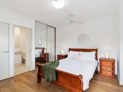 22 / 7 Bronte Street, East Perth