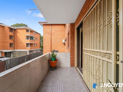 2 / 74 McBurney Road, Cabramatta