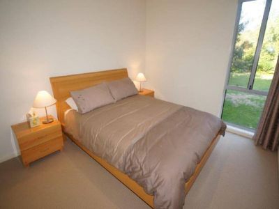 48A Moira Parade, Hawks Nest