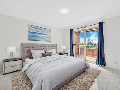 8 / 26 Henley Road, Homebush West