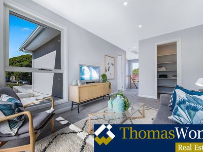 1 / 2  Doorawarrah Court, Mount Waverley