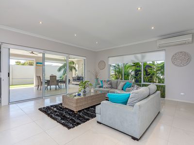 27 Moonlighter Way, Yanchep