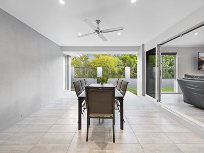 11 Meander Court, Ormeau Hills