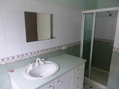 24 Mercer Parade, Newtown