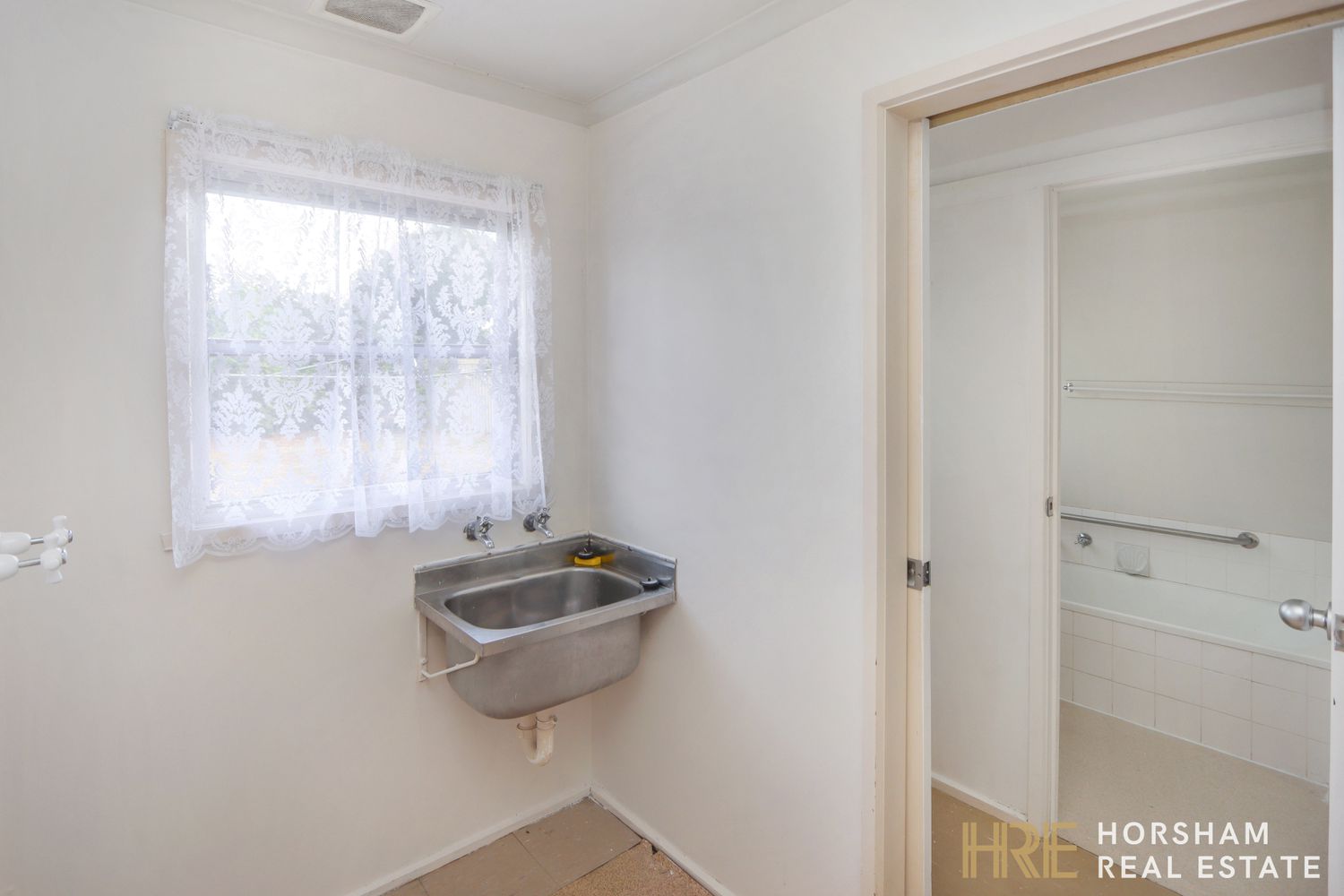 12 Shirley Street, Horsham
