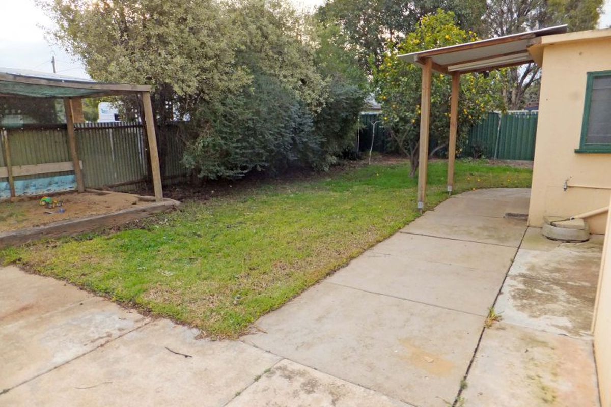 70 Lake Road, Kyabram