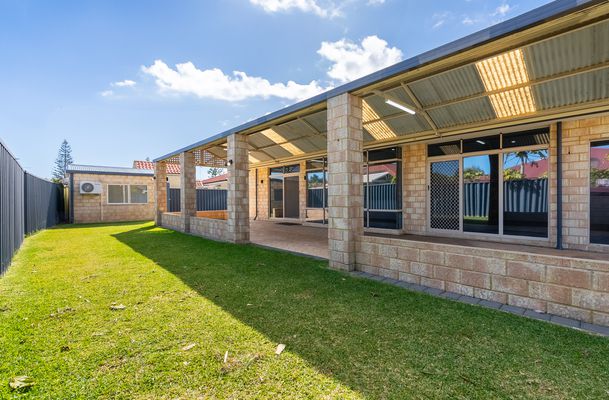 42 Achiever Avenue, Port Kennedy