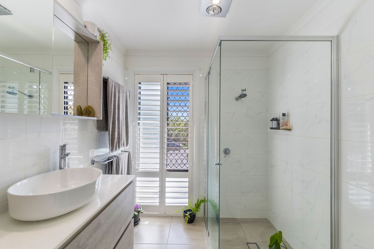 6 Lakeside Way, Lennox Head
