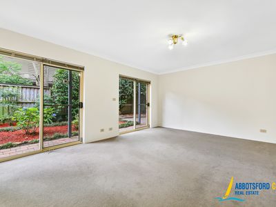 5 / 6 Batemans Road, Gladesville