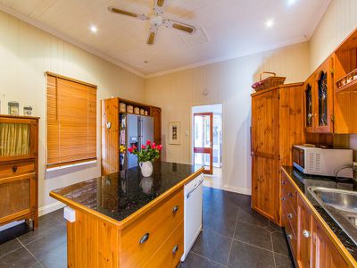 992 River Road, Kingaroy