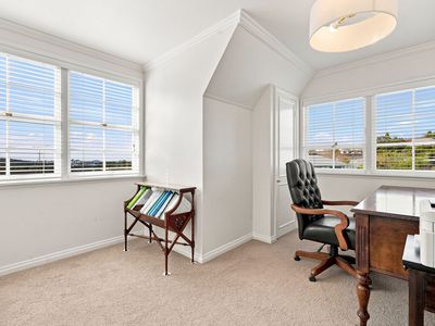 199 Chelsea View Drive, Chatswood