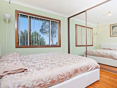 8 Beaton Street, Lake Illawarra