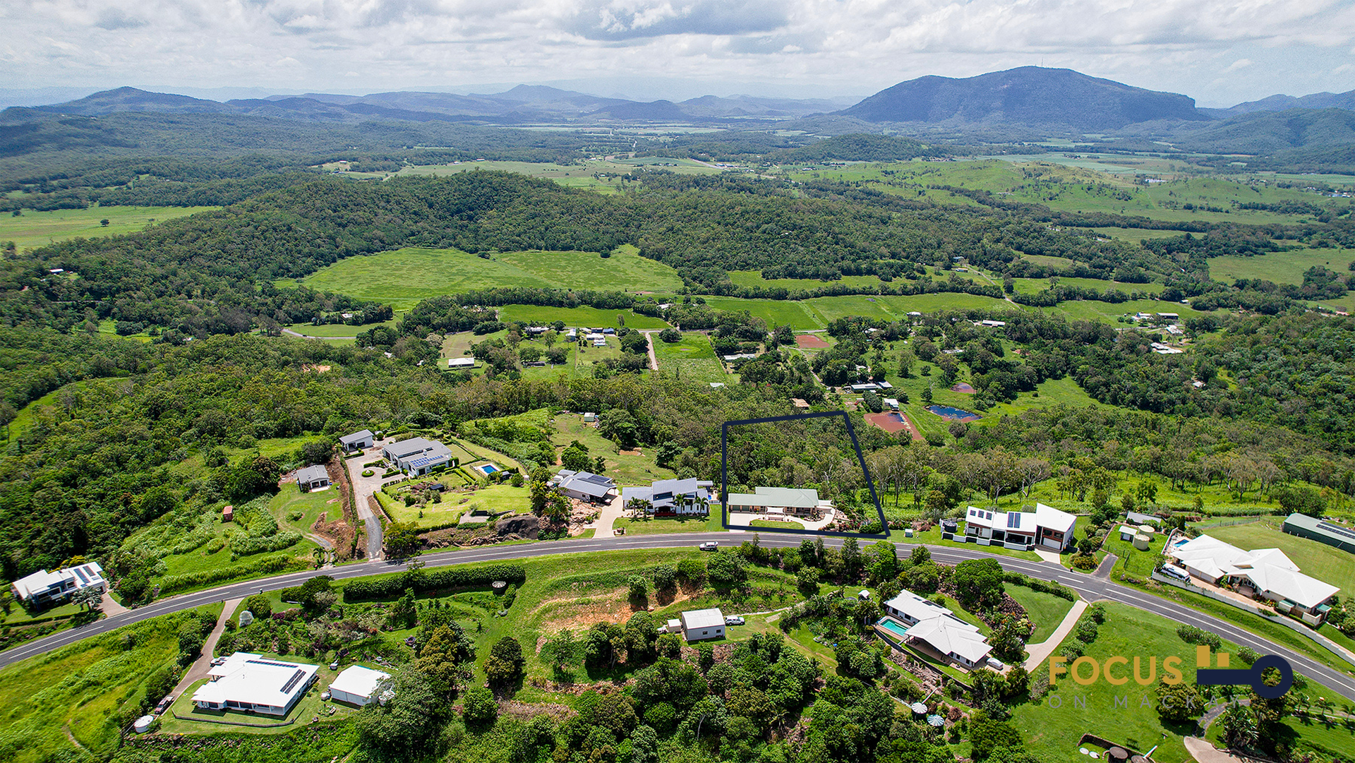148 Ian Reddacliff Drive, The Leap