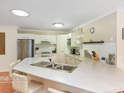 15 Glasshouse Cres, Forest Lake