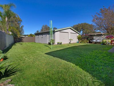 38 Bambil Crescent, Dapto