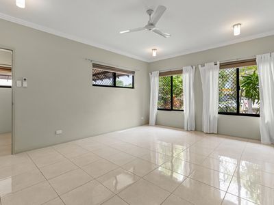 18 Honeyeater Loop, Djugun