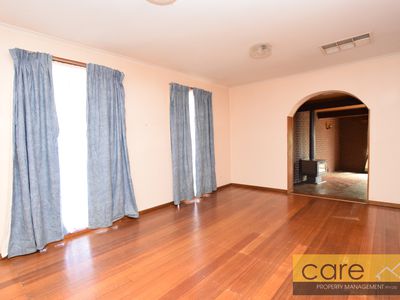 5 Green Valley Crescent, Hampton Park