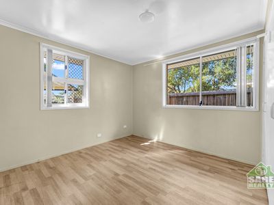 5 Roslyn Court, Loganlea