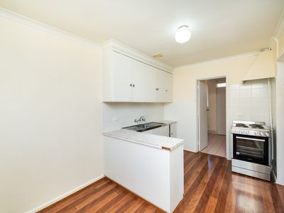 1 / 9 Charles Street, Queanbeyan