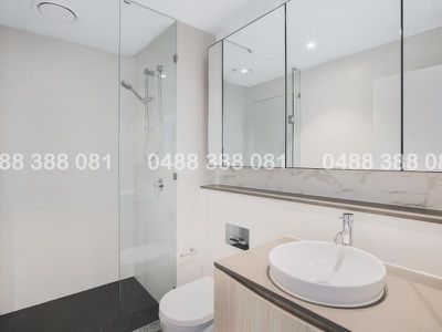 1008 / 83 Harbour Street, Haymarket