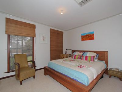 6 Trythall Place, Hannans