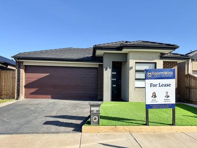 54 Margie Street, Wyndham Vale