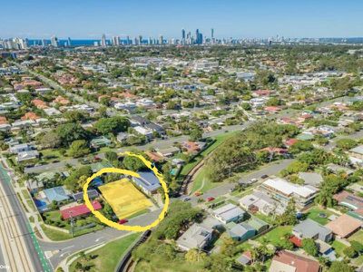 4 Bambarra Street, Southport