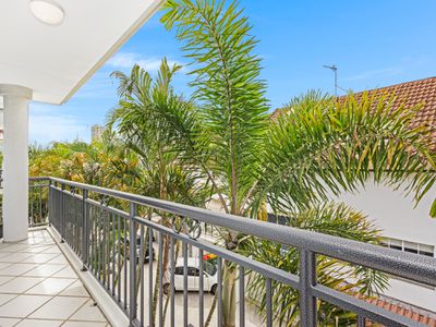 4 / 34 Burleigh Street, Burleigh Heads