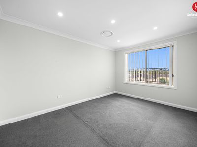 9A Rainham Circuit, West Hoxton