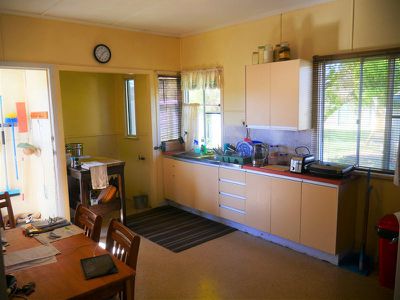 4 Rixon Street, Kingaroy