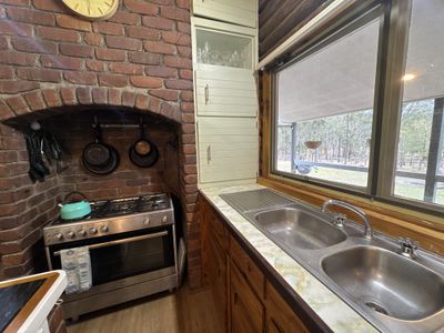 146 Scotts Lane, Runnymede