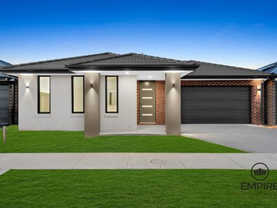15 Whitestrand Road, Clyde North