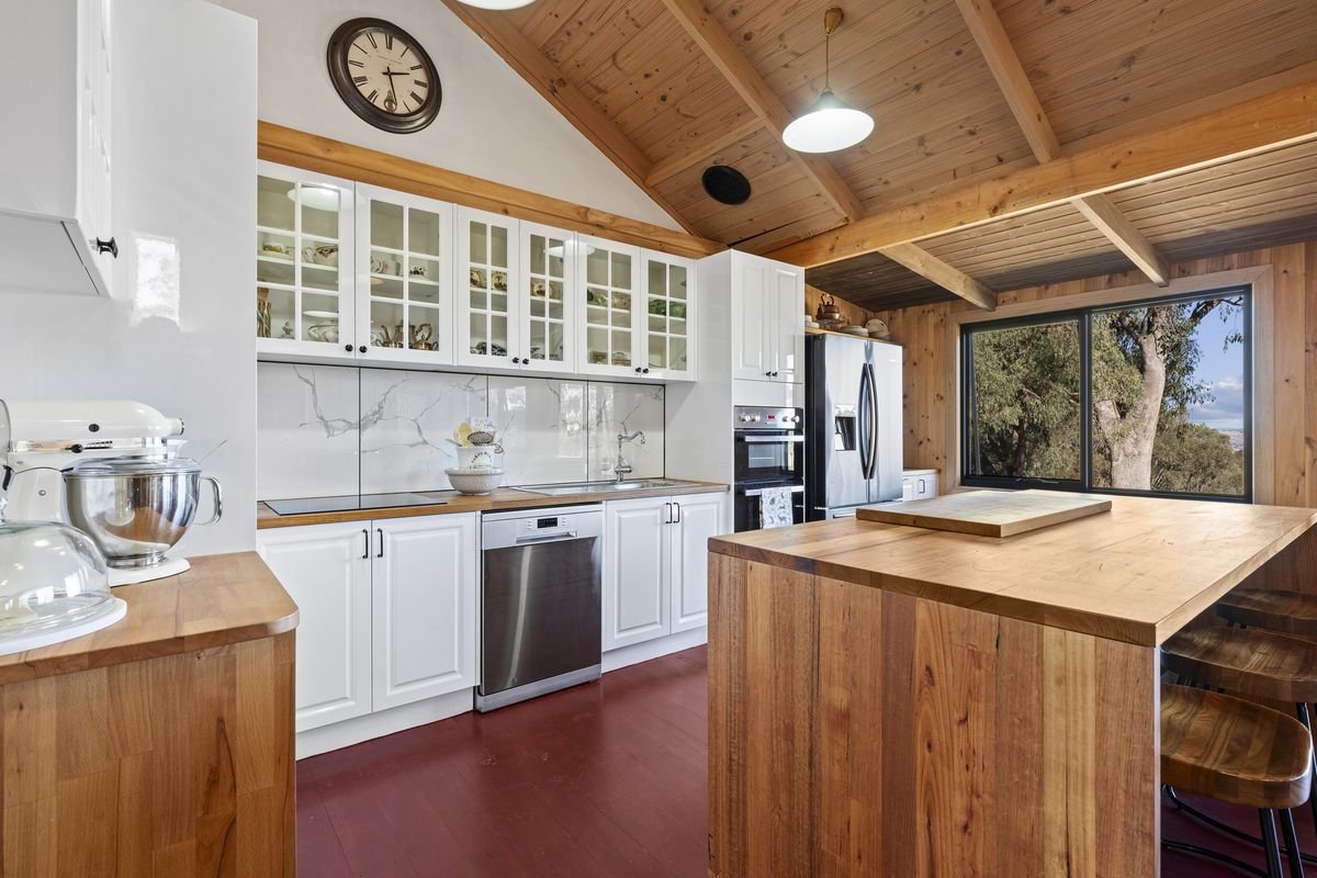 28 Bushland Close, Tolmie