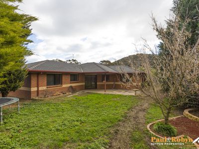 22 Dillwynia Crescent, Jerrabomberra