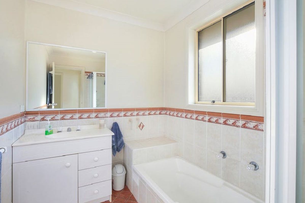 1 / 24 Melbourne Street, East Gosford