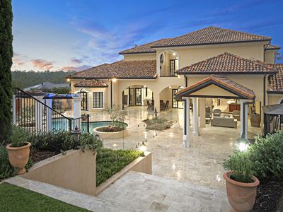 33 Wilga Drive, Bunya