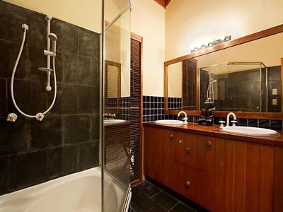 3 Knox Court, Rochedale South