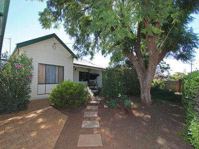 9 Dart Street, Boulder