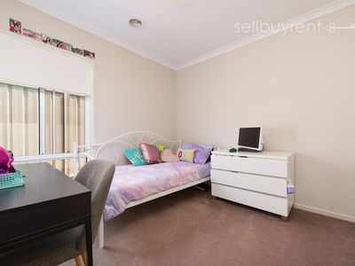 10 BUGDEN STREET , Wodonga