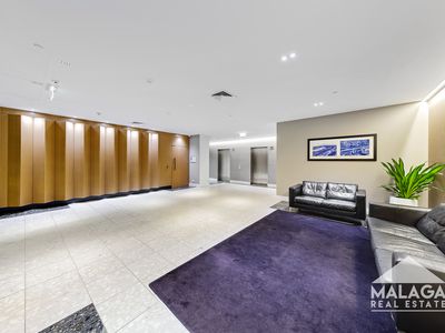 105 / 99 Whiteman Street, Southbank